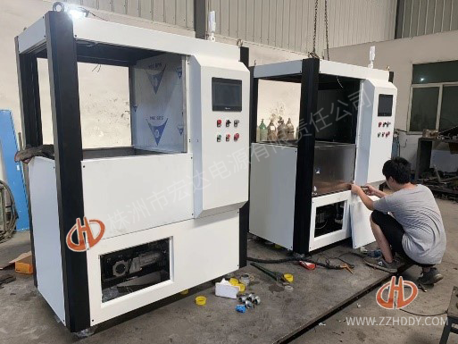 為寧波某熱處理工廠(chǎng)設計制造的6工位轉臺淬火機床 為寧波某熱處理工廠(chǎng)設計制造的6工位轉臺淬火機床